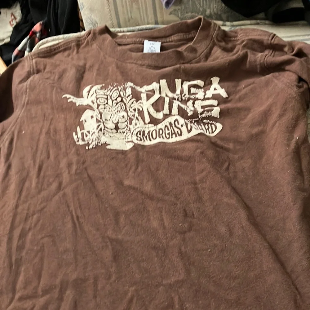 FINAL MARKDOWN Gap children’s tee small